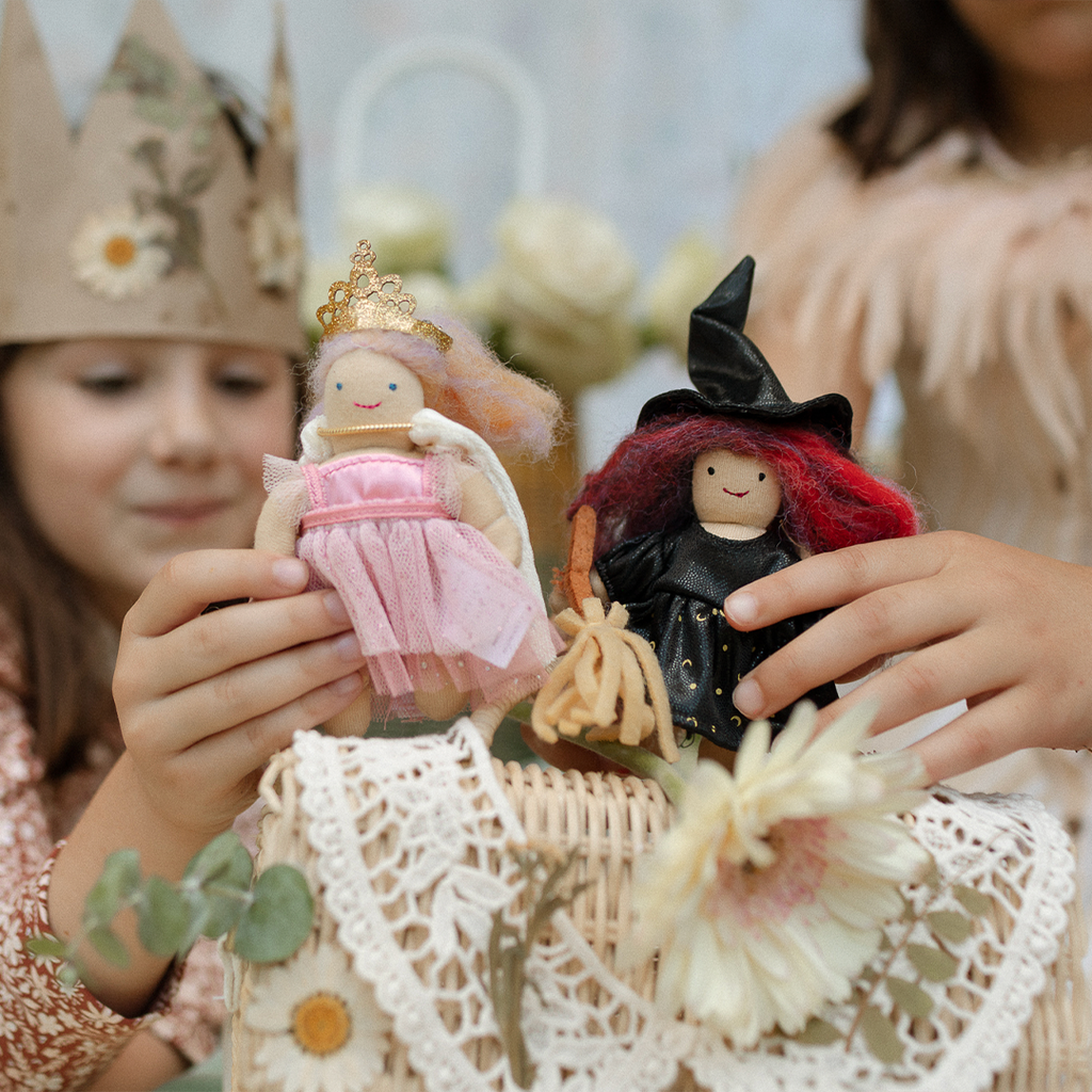 Holdie Fairytale Folk - Princess Gloribel by Olli Ella US