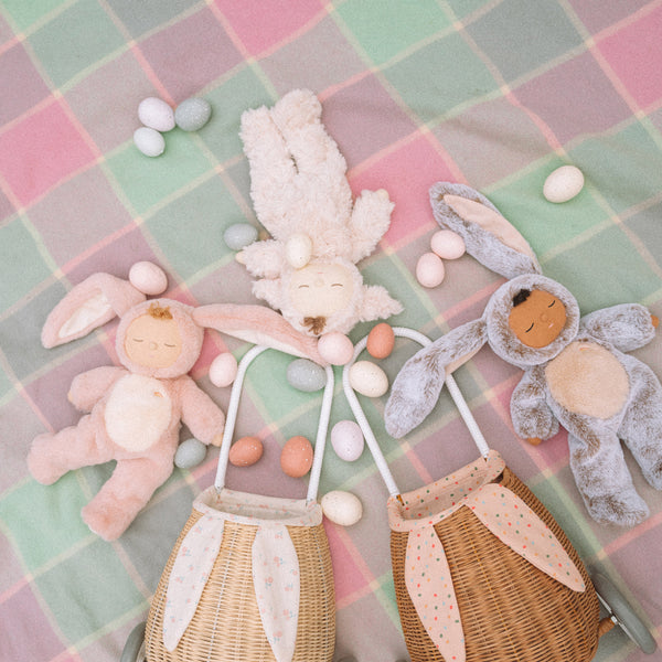 Super soft Lamb plush doll, perfect from birth to all ages. This lamb soft toy is perfectly weighted and posable, making it the perfect addition to any toy collection.
