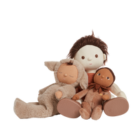 This charming woodland themed acorn plush doll from the Dinky Dinkums Forest Friends collection is designed for comfort and cuddles, making it perfect for all ages ones. Collectable, limited edition toddler toy, cozy plush forest friend for bedtime.