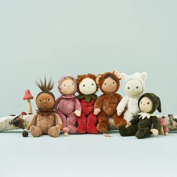 This charming woodland themed plush doll from the Dinky Dinkums Forest Friends collection is designed for comfort and cuddles, making it perfect for all ages ones. Collectable, limited edition toddler toy, cozy plush forest friend for bedtime.