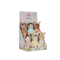 Limited-edition multipack of pocket-sized, Easter-themed plush bunny toys. These collectible Fluffles are perfectly weighted for extra snuggles, making them ideal companions for any adventure.