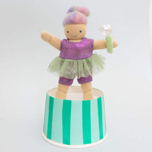 Holdie Circus Folk - Adara the Acrobat