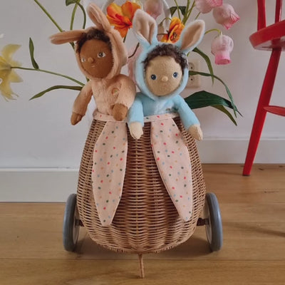Rattan Bunny Luggy with Lining - Gumdrop video
