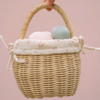 Rattan basket with printed flower lining, perfect for kids to carry their favorourite toys as well. This woven rattan basket can also be used as a home décor storage solution for bedrooms or nurseries. 
