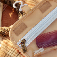 Stylish and practical kids yellow toiletry bag for organized travel and storage. Lightweight and spacious, perfect for weekend getaways or daily use.