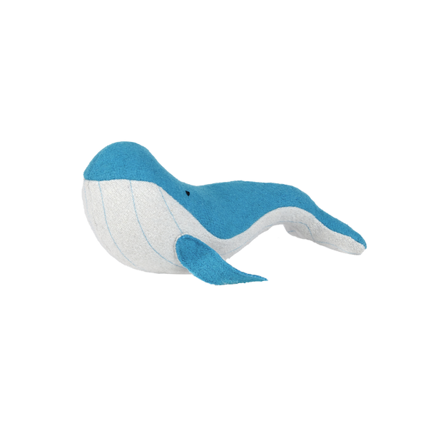 Set of plush felted ocean animal toys for kids. Set of small ocean animal toys featuring Whale, Dolphin and Stingray
