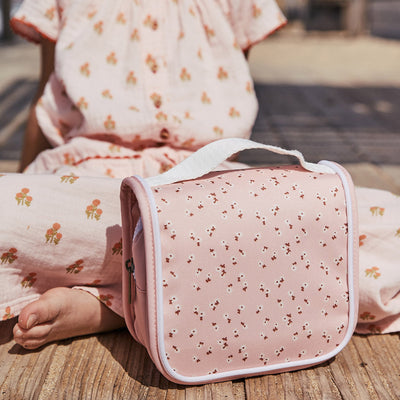 See-Ya Wash Bag - Pink Daisies video